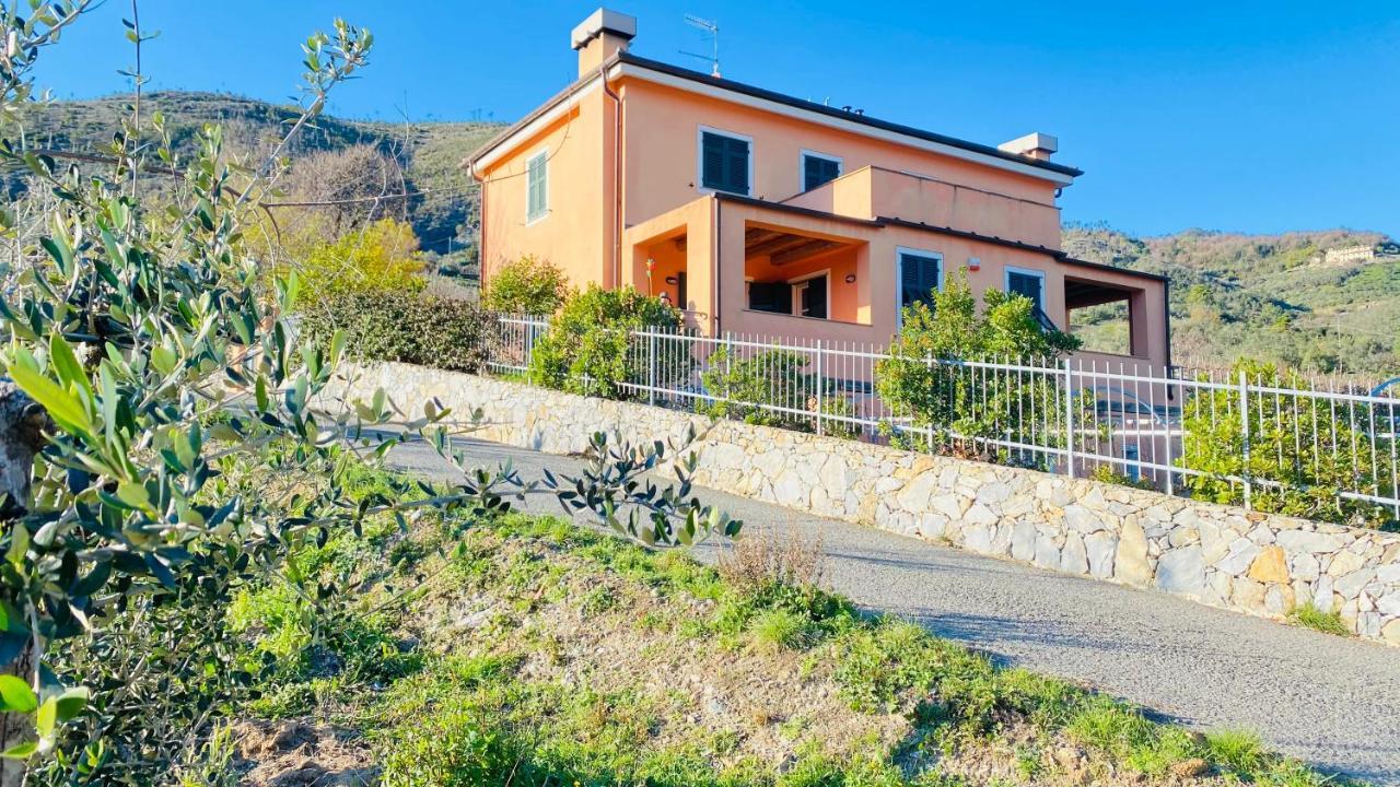 Villa Arancia Quiet, Central, Parking And Air Conditioning Levanto Exteriör bild